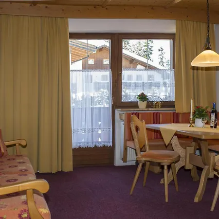 Pichler * 洛伊塔施